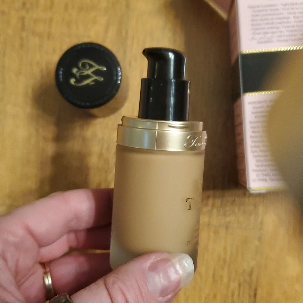 Too Faced Born This Way Undetectable Medium-to-Full‎ Coverage Foundation NIB